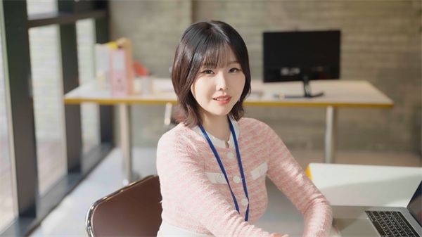 嘘美女拍摄中手机版